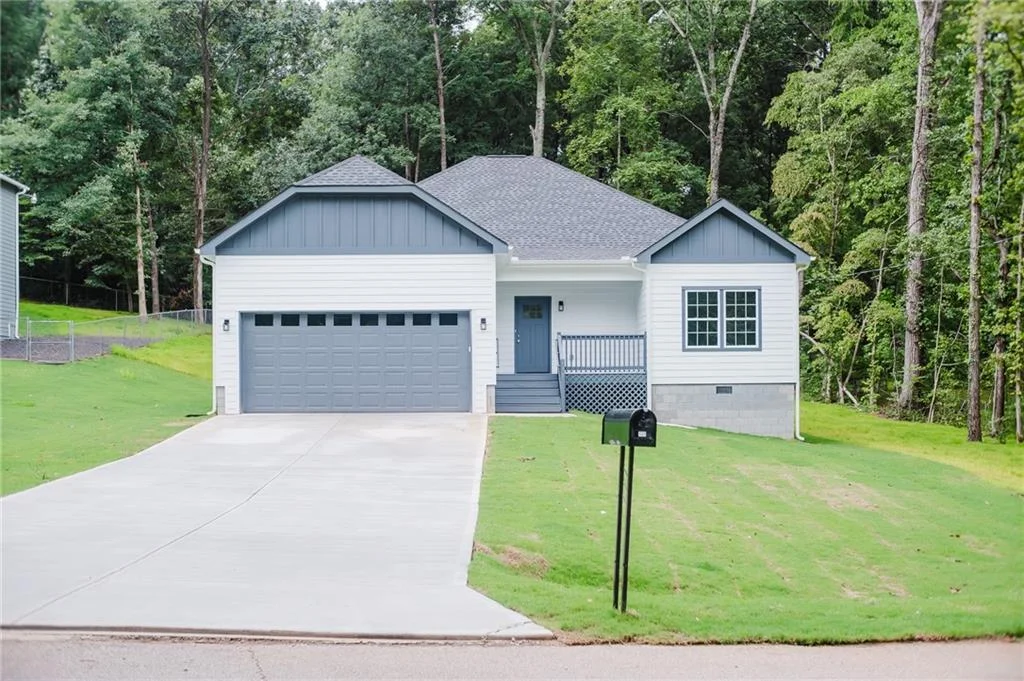 135 Harriette Drive