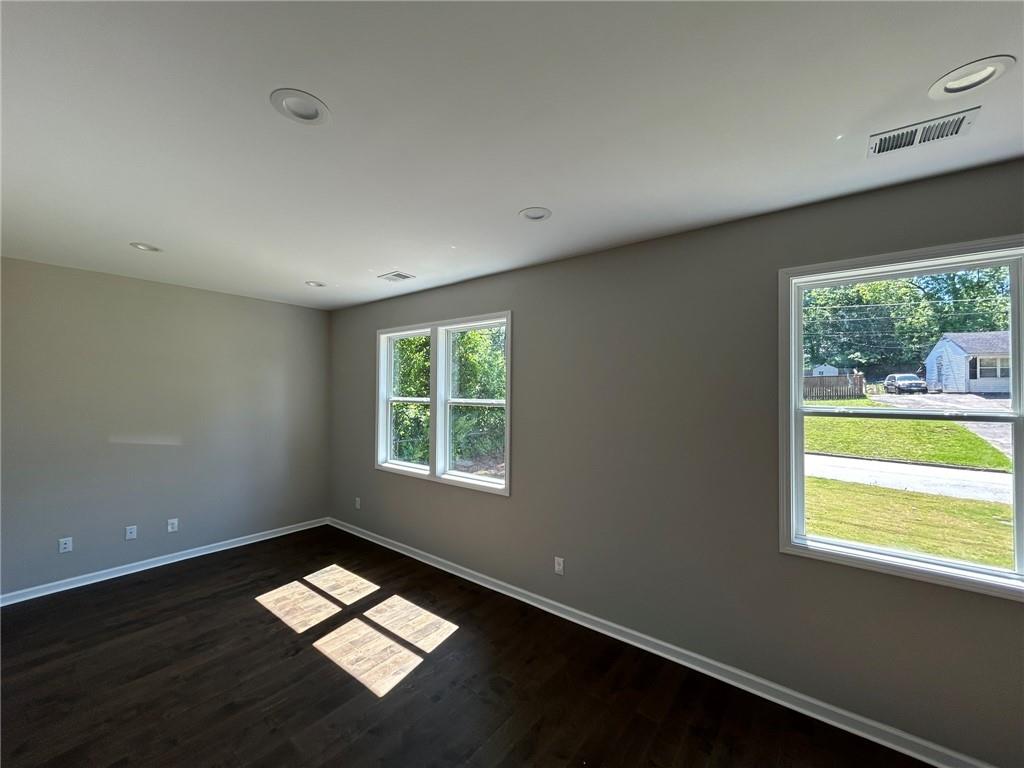 Rockin Hill Manor - Residential