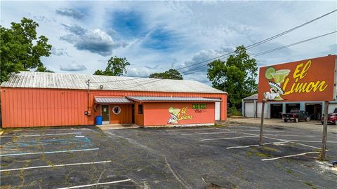 501 Ridge Avenue S Tifton GA 31794