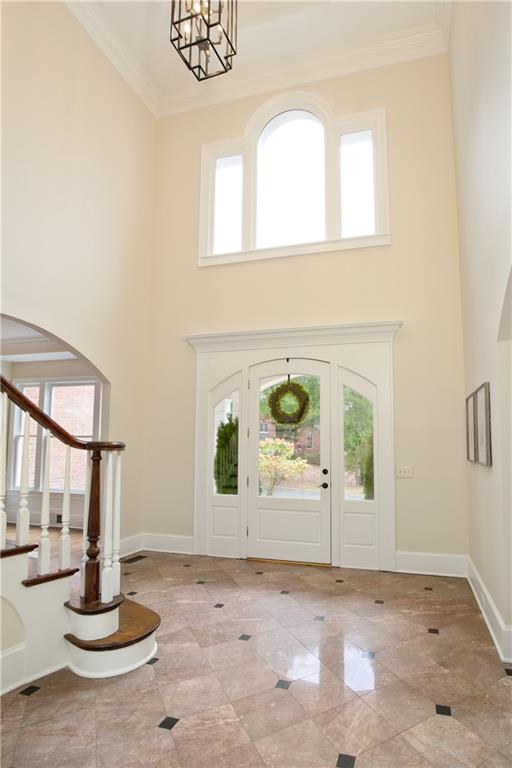 440 Newport Heights