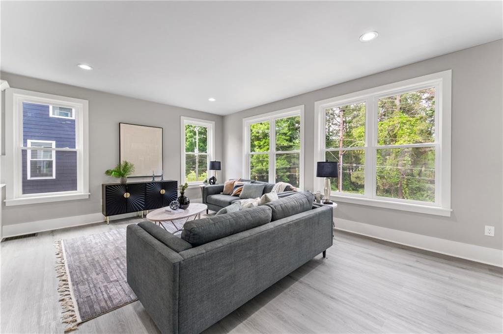 101 Fairfield Place NW