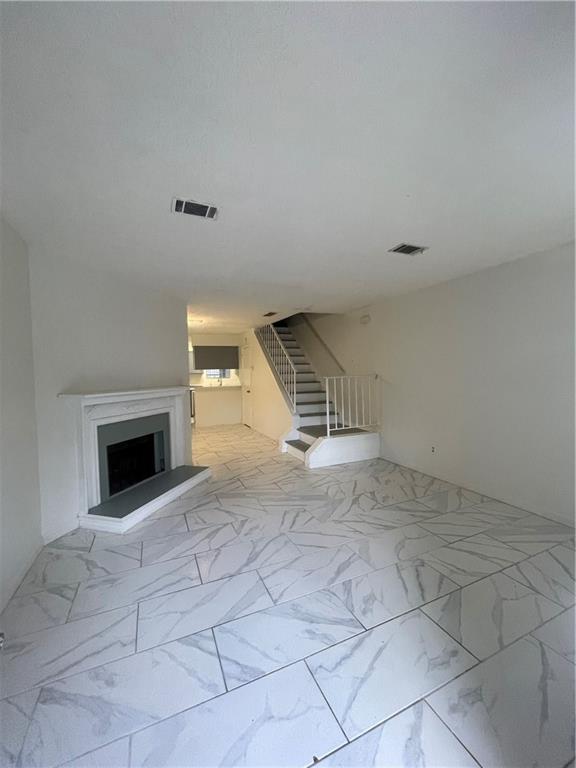 498 Prince Of Wales, Stone Mountain, Georgia image 3