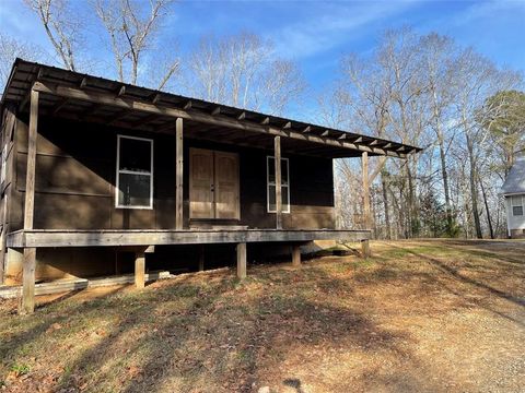 A home in Meansville