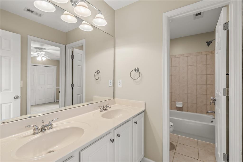 1121 Twin Bridge Lane, Peachtree City, Georgia image 39