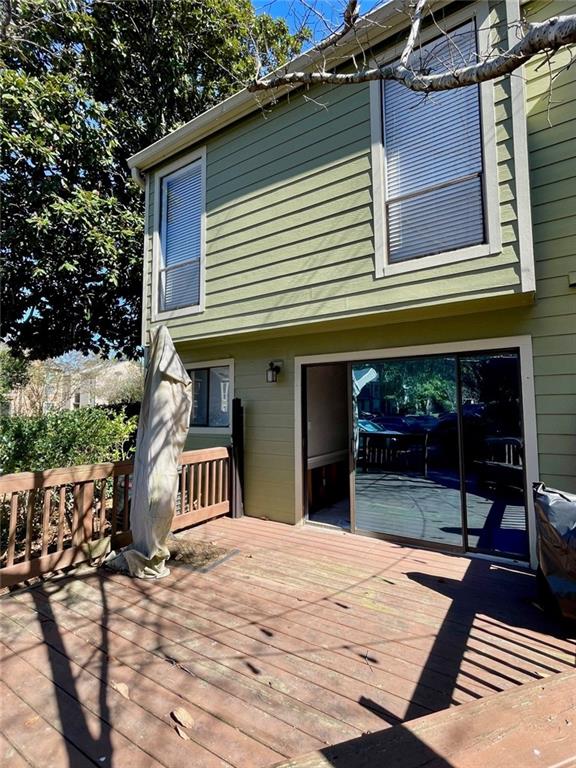 CHATTAHOOCHEE CHASE - Residential