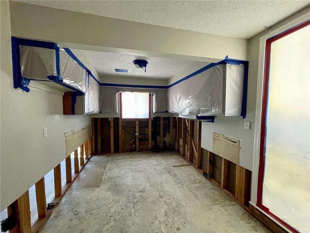 CHATTAHOOCHEE CHASE - Residential