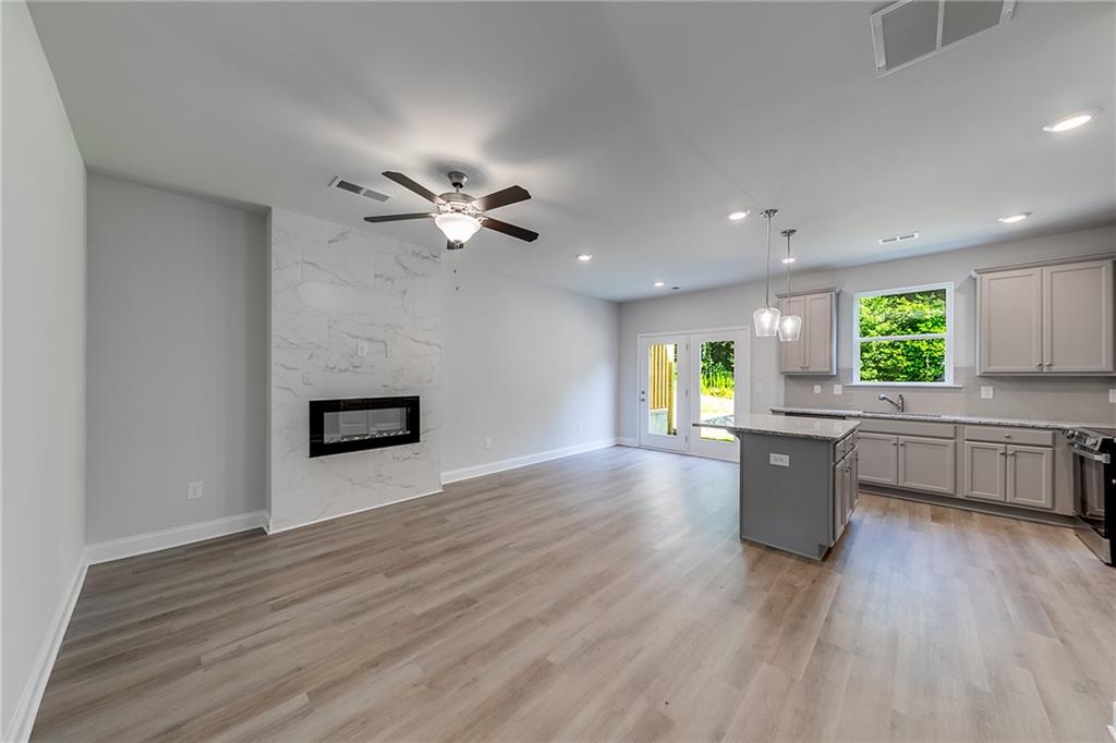 104 Greenview Lot 1602 Court