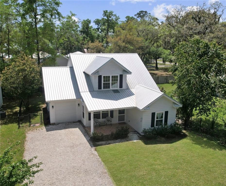 1107 Wayne Street, Darien, Georgia image 3