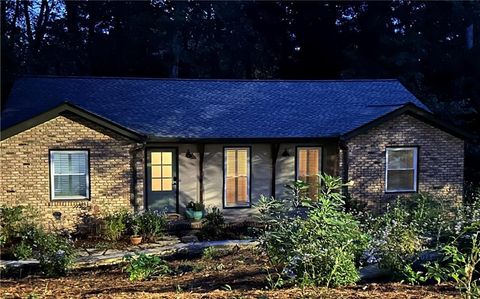 1719 Pine Ridge Drive NE Atlanta GA 30324