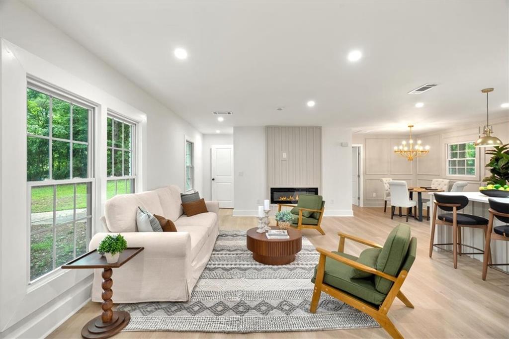 39 Anita Place SE