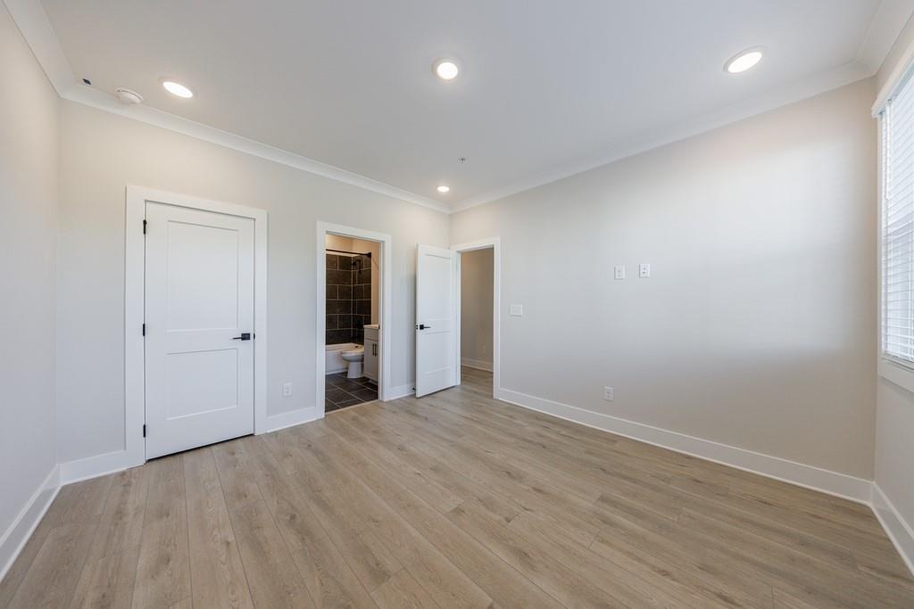 The Gathering Alpharetta - Residential Lease