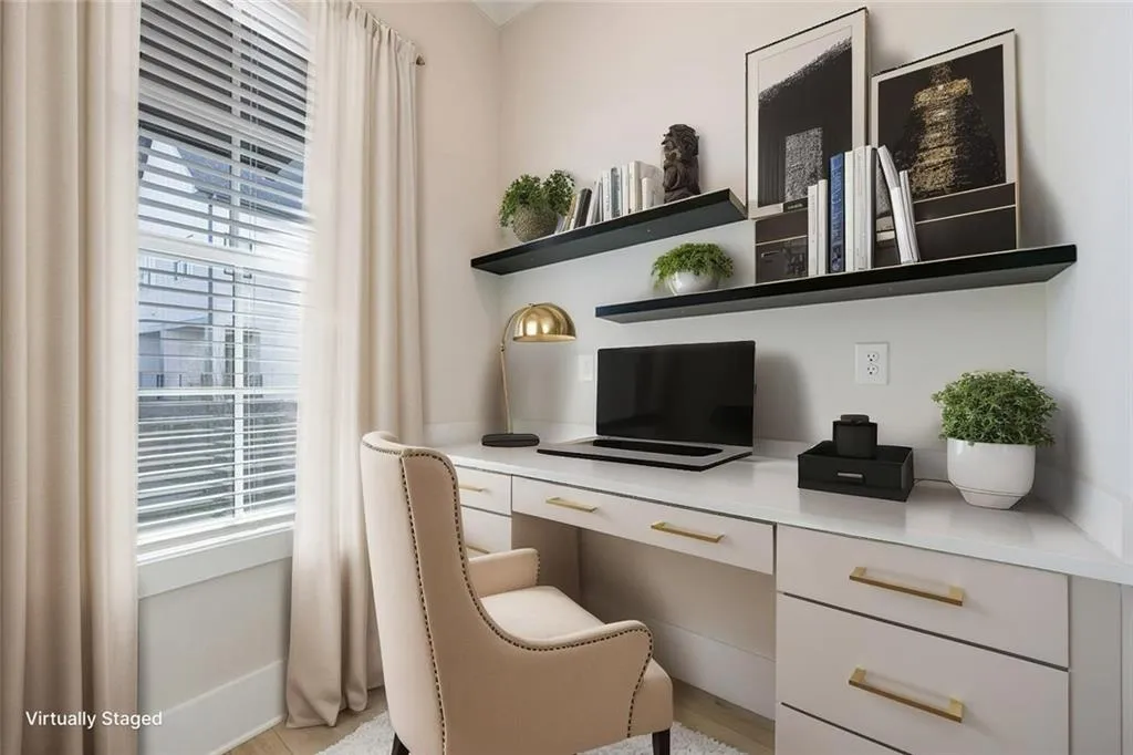 Alpharetta, Georgia 30009, United States, 4 Bedrooms Bedrooms, ,4 BathroomsBathrooms,Residential,Active,106922