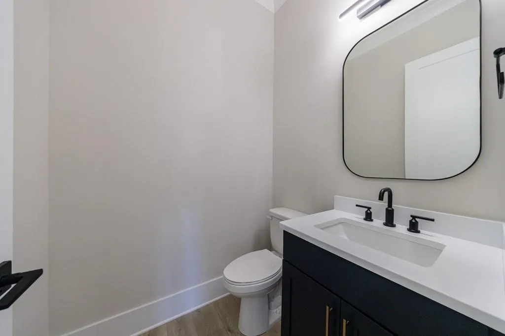 Alpharetta, Georgia 30009, United States, 4 Bedrooms Bedrooms, ,4 BathroomsBathrooms,Residential,Active,106922