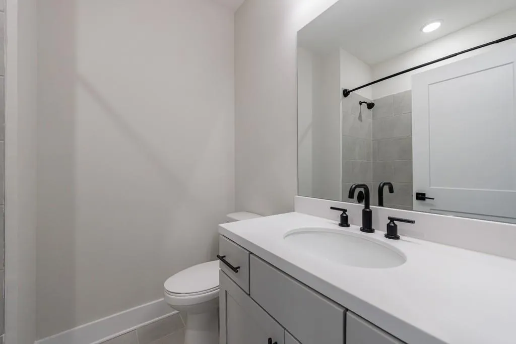 Alpharetta, Georgia 30009, United States, 4 Bedrooms Bedrooms, ,4 BathroomsBathrooms,Residential,Active,106922