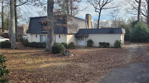 1221 Kenyon Road Lake City GA 30260