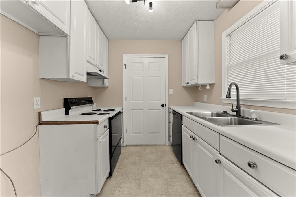 4763 Newton Drive, Gainesville, Georgia image 12