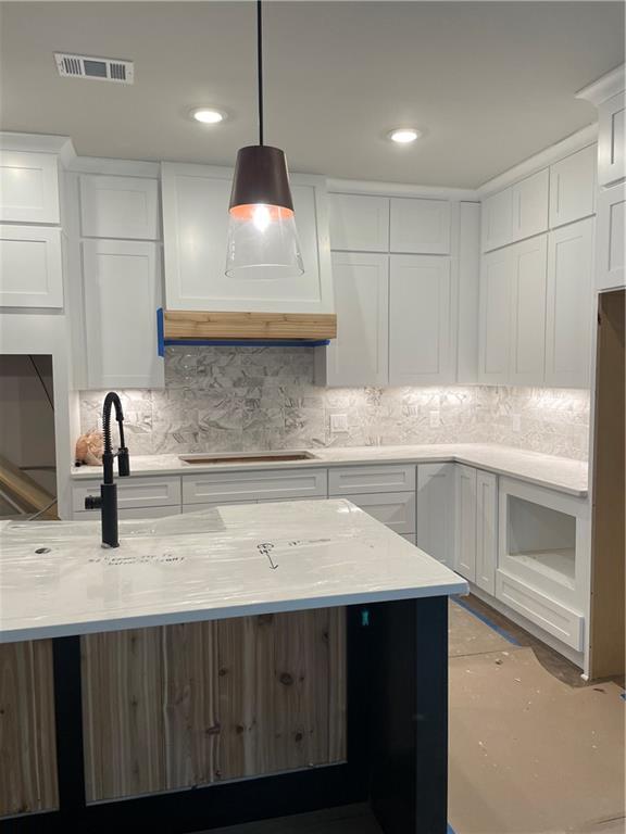 2954 Graham Gardens Lane