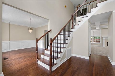 1811 Lake Cove Drive SW Atlanta GA 30331