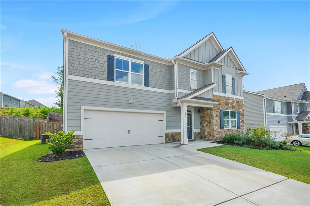251 Ivy Chase Loop