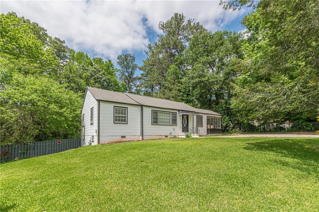 3311 Lavista Drive