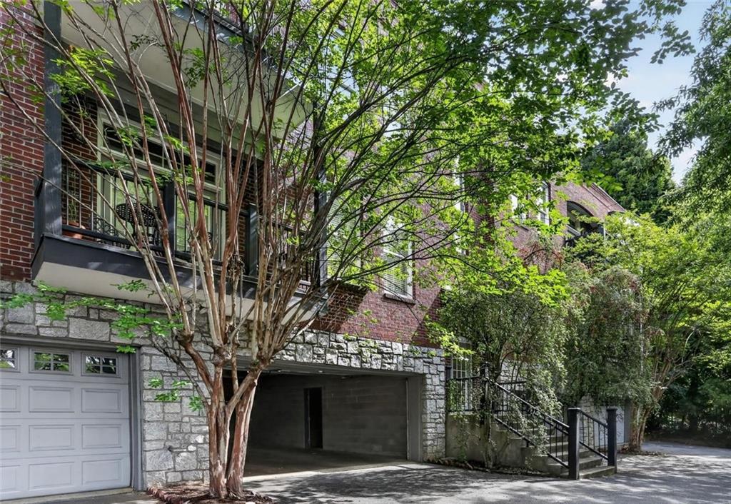 1162 Ponce De Leon Avenue NE B2