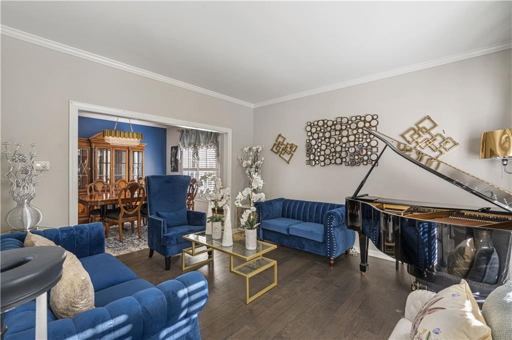 900 Secret Cove Drive