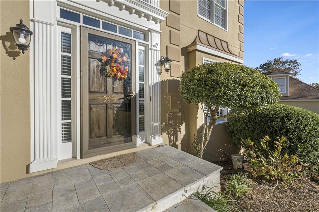 900 Secret Cove Drive