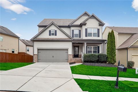 Homes For Sale - 5000 Glencliff Drive<br/> Sugar Hill, GA 30518