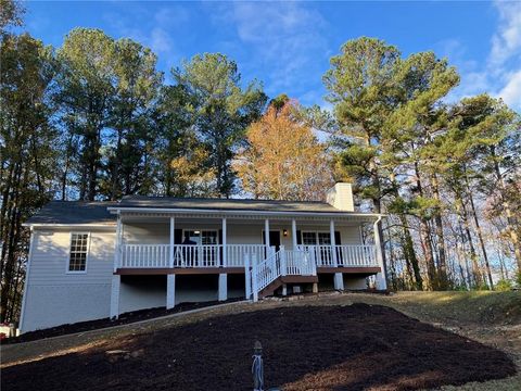 A home in Powder Springs