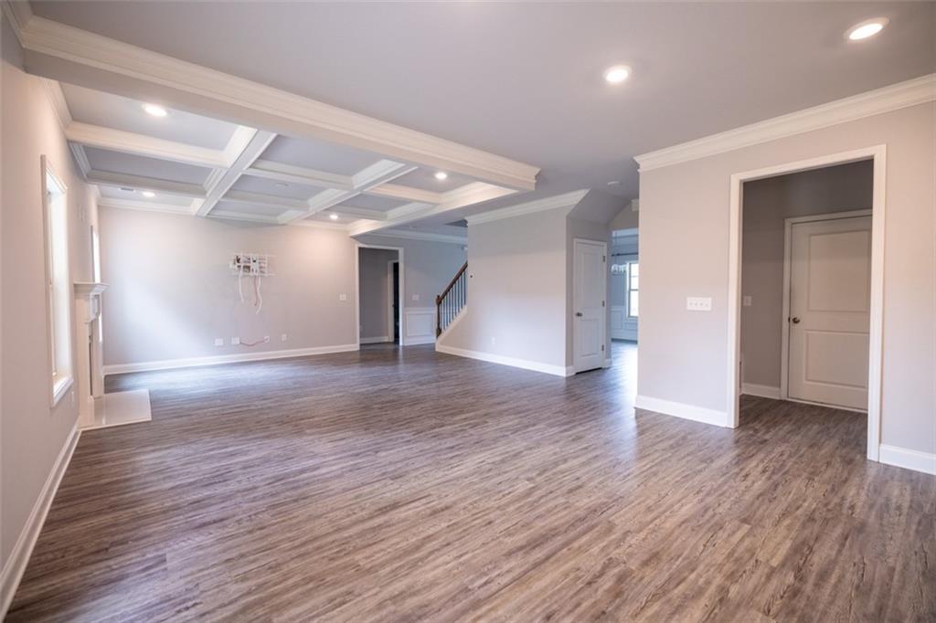 352 Newshaw Drive