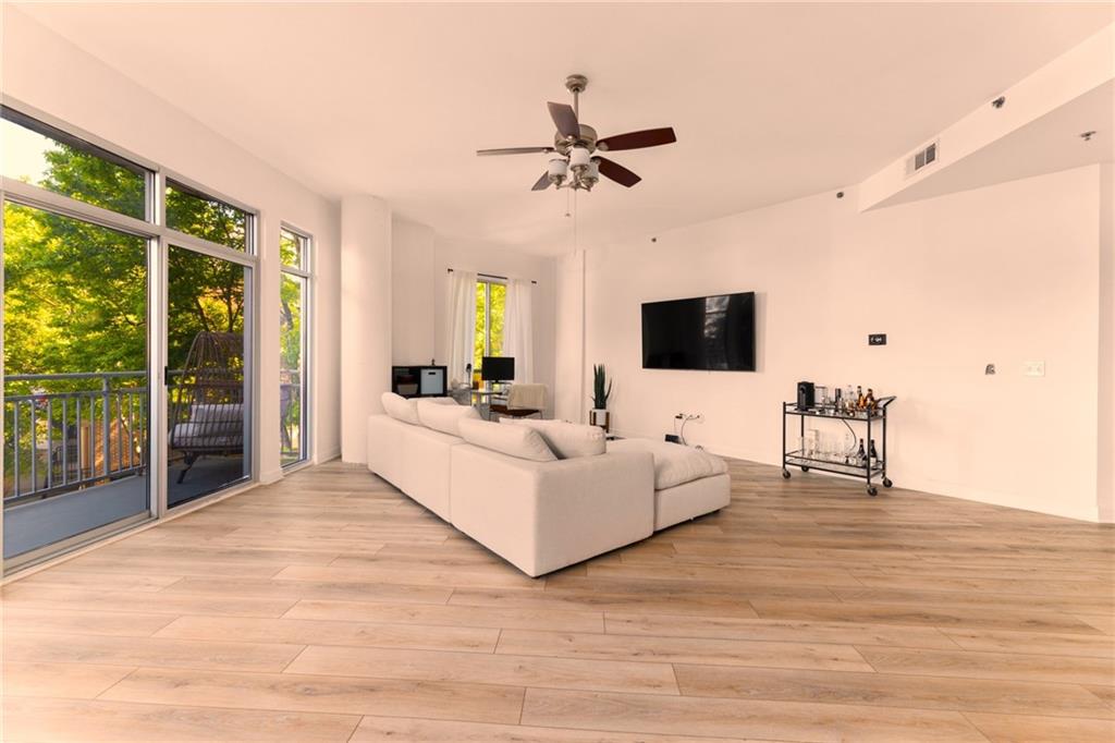 711 Cosmopolitan Drive 207