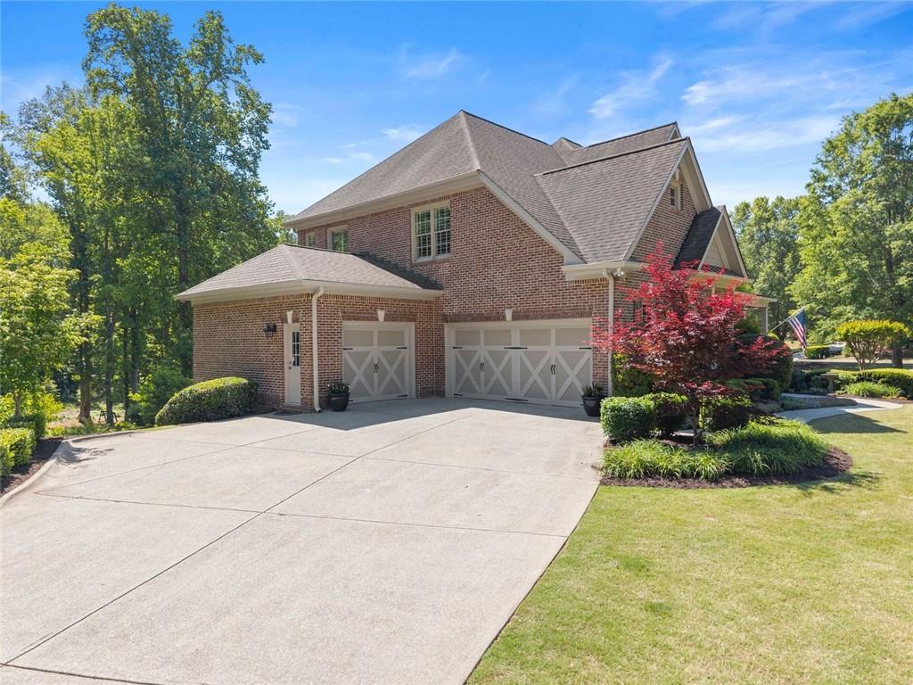 5920 Broadwater Trail