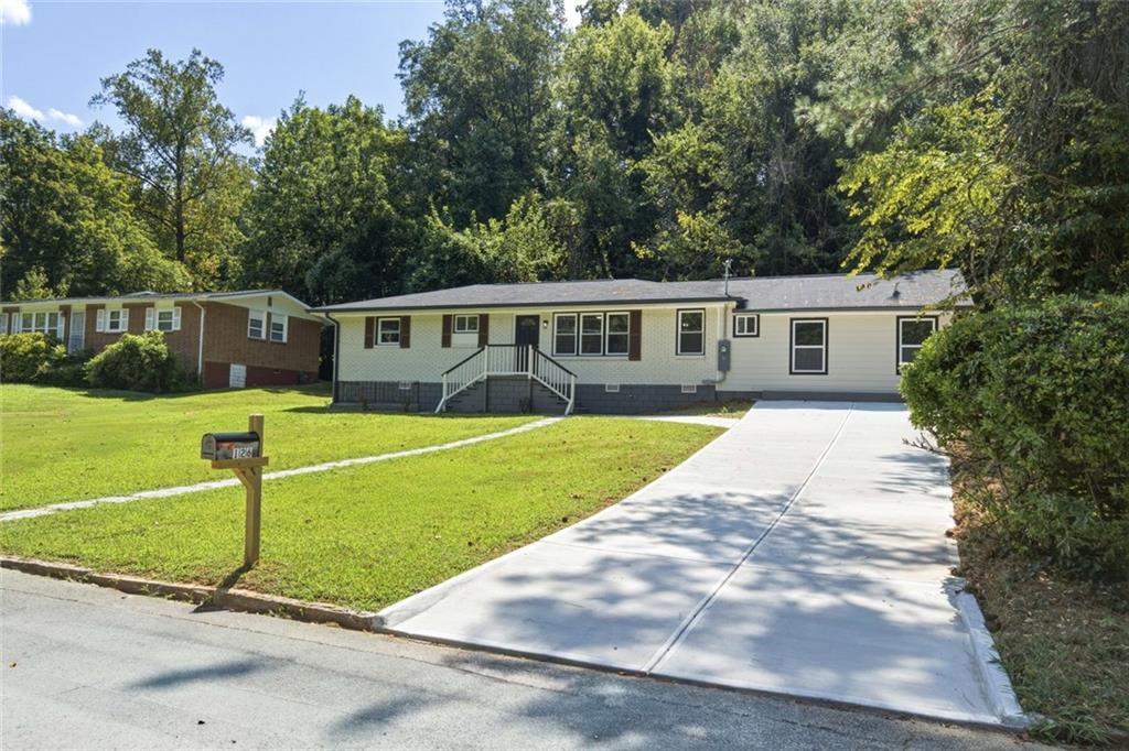 126 Meadow Park Lane SW