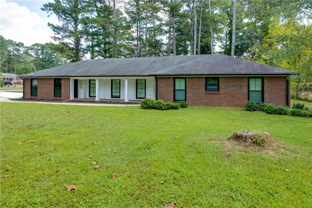 2842 London Court NE