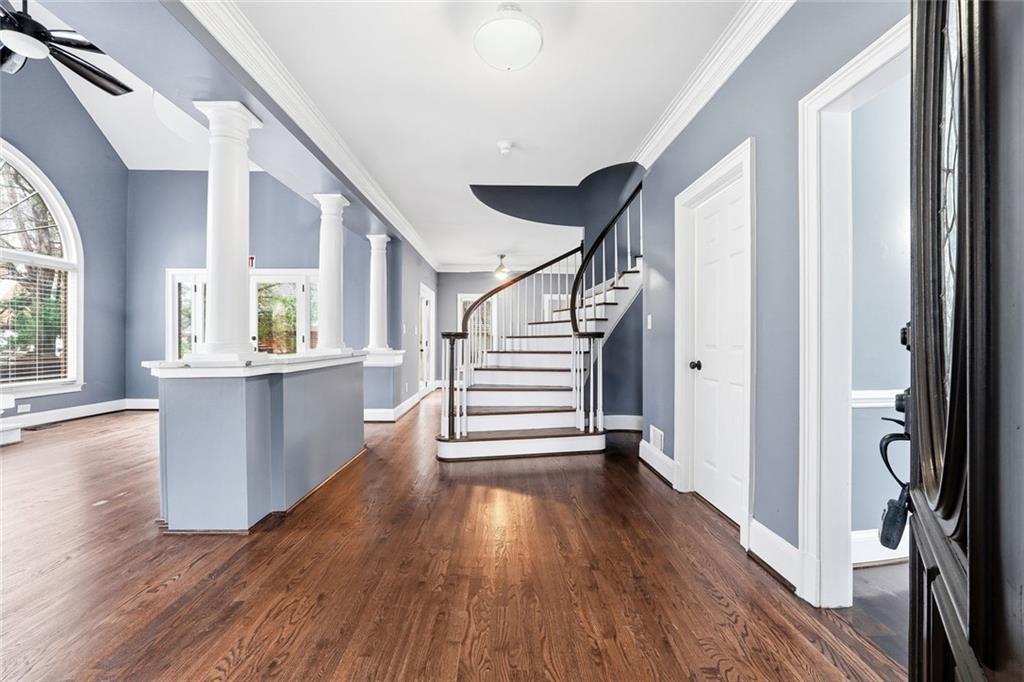 2441 NE Kings Court NE