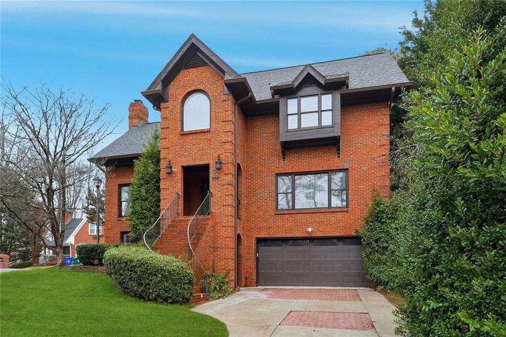 2441 NE Kings Court NE