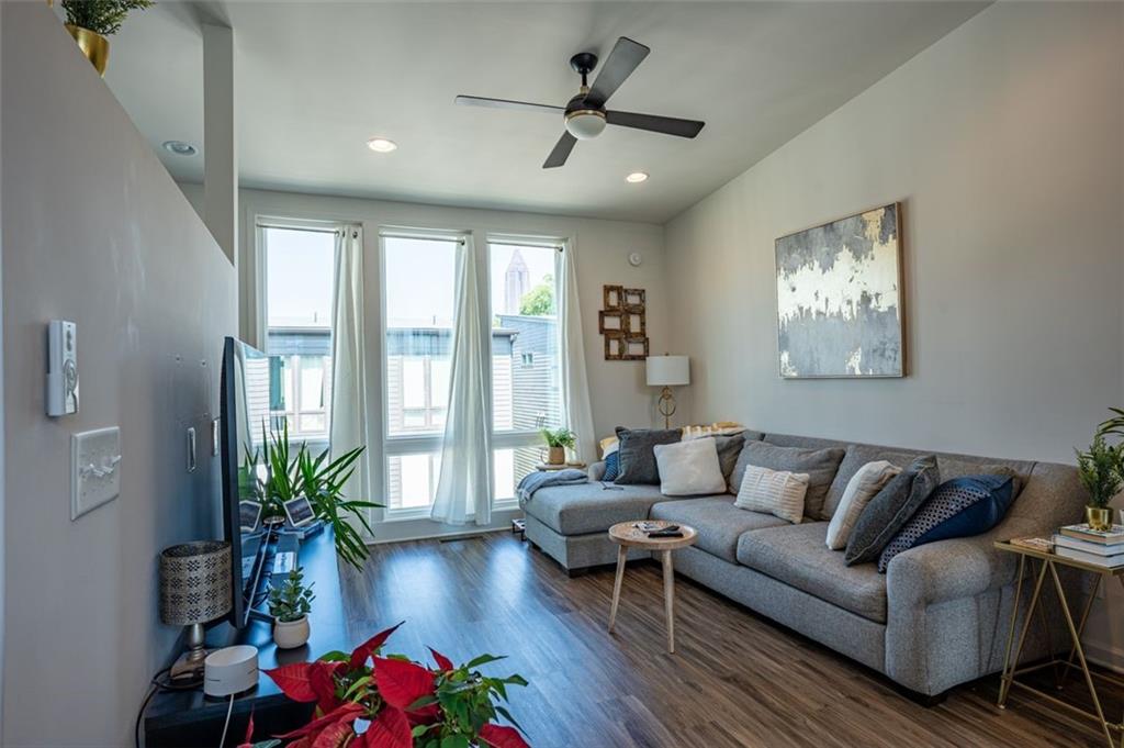 452 Latta Street NE 27