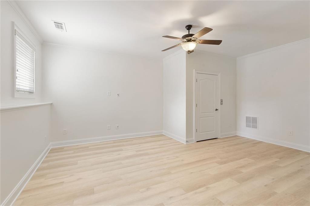 Dunwoody Row - Residential