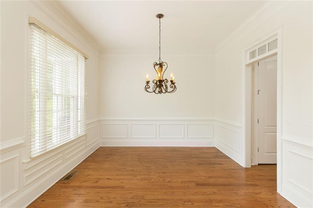 Dunwoody Row - Residential