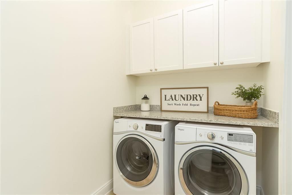 Dunwoody Row - Residential