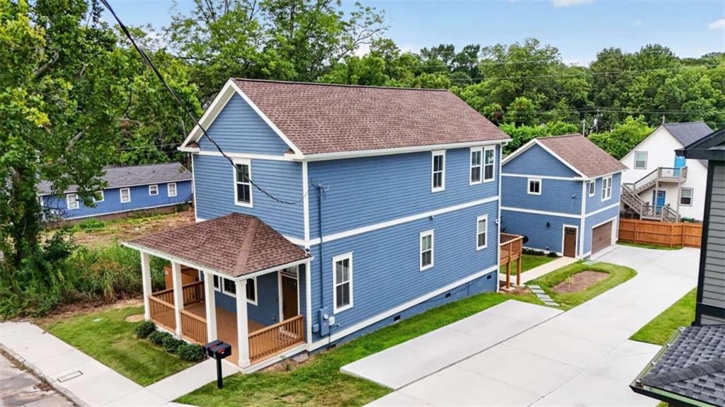 396 Lindsay Street