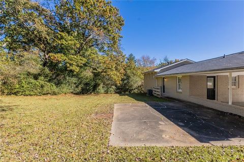 A home in Douglasville