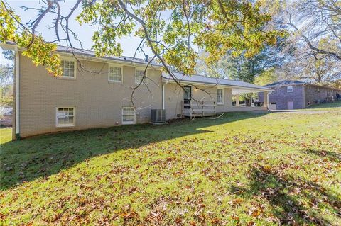 A home in Douglasville