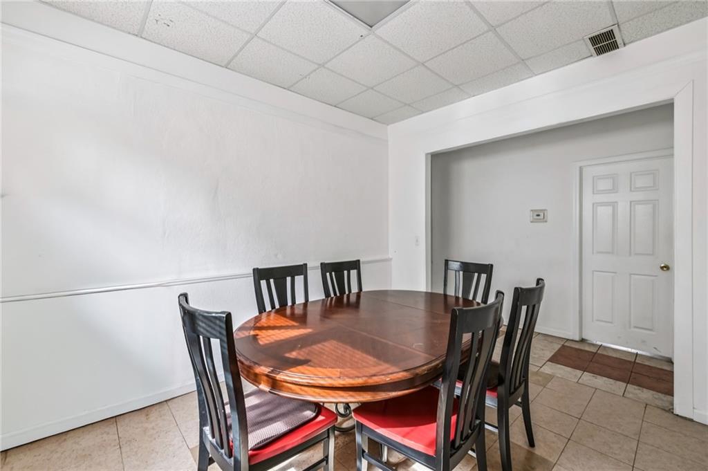 1079 Tumlin Street NW