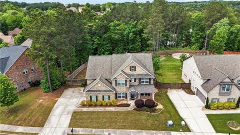 Homes For Sale - 5390 Hennessy Circle<br/> Atlanta, GA 30349