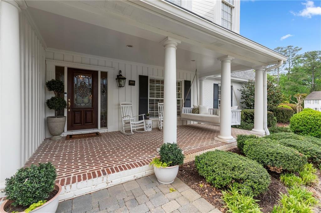 4613 Crepe Myrtle Circle SE