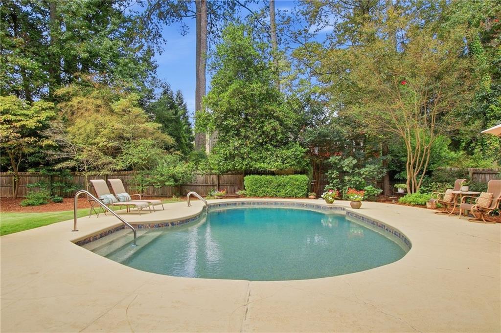 4301 Huntington Circle