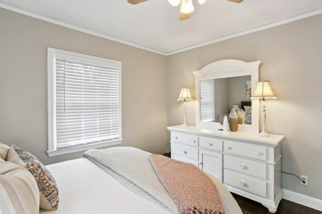 960 Lindridge Drive, Atlanta, Georgia image 24