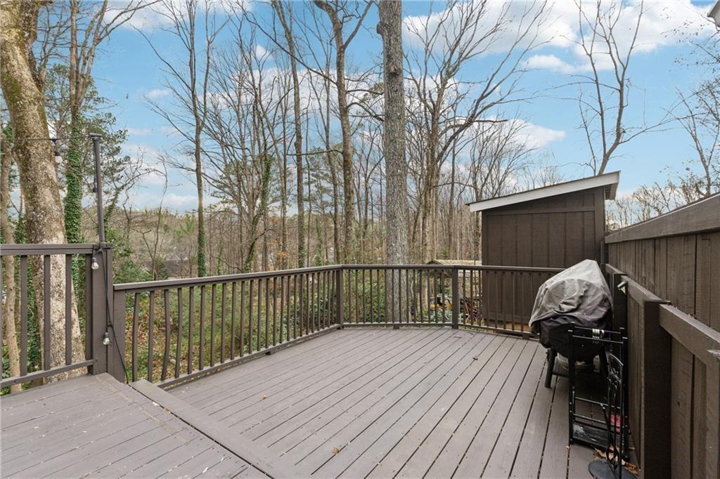 650 Hunterhill Court, Roswell, Georgia image 37