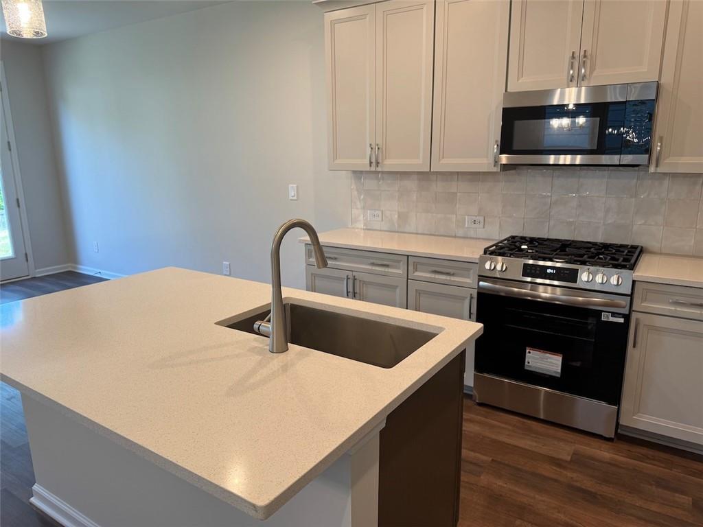 4785 Moonstone Trace